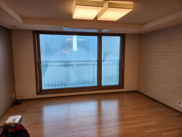 /user/s/scdesign/editor/2401/2c27ea2390c60e9ffc53e57357888390_1704261884_0437.jpg 이미지크게보기