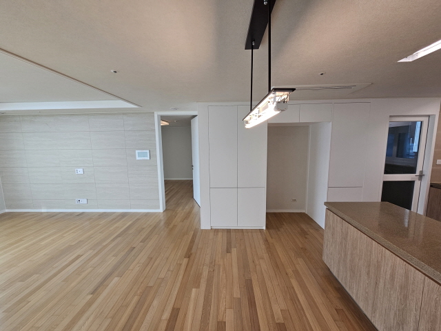 /user/s/scdesign/editor/2401/2c27ea2390c60e9ffc53e57357888390_1704262051_2447.jpg 이미지크게보기