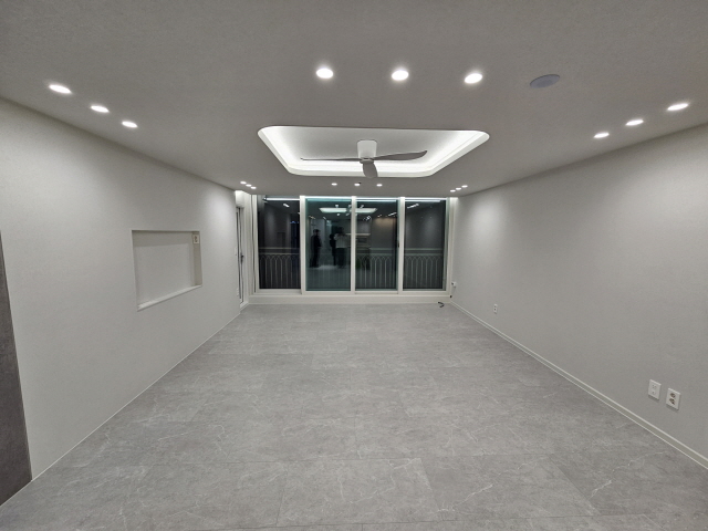 /user/s/scdesign/editor/2502/71746a70f3dc4d85f789d2d94f8db184_1739523675_1661.jpg 이미지크게보기