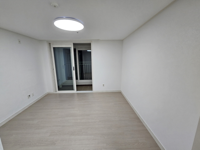 /user/s/scdesign/editor/2502/71746a70f3dc4d85f789d2d94f8db184_1739524408_5477.jpg 이미지크게보기
